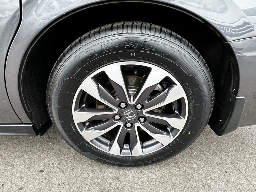 2024 Honda Odyssey EX-L - Photo 11