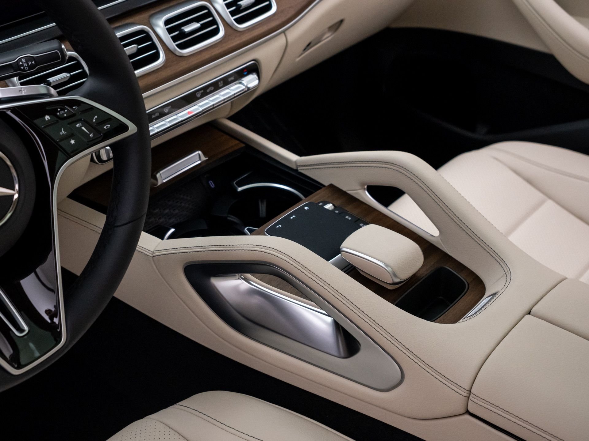 New 2026 Obsidian Black Metallic Mercedes-Benz GLE 350 image 12