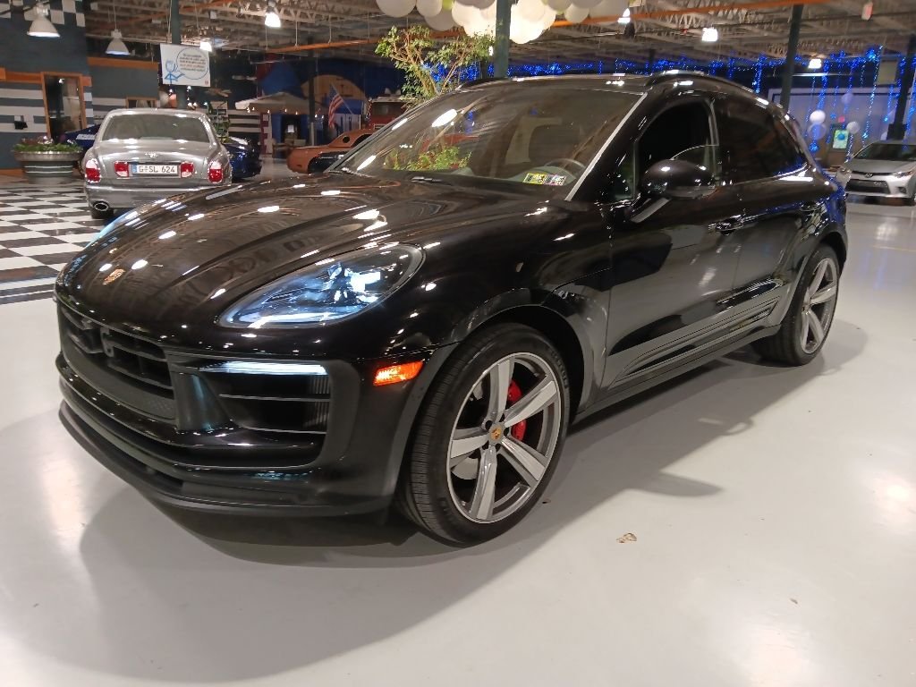 2024 Porsche Macan S