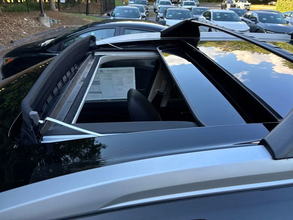 New 2026 Silver Nissan Platinum image 23