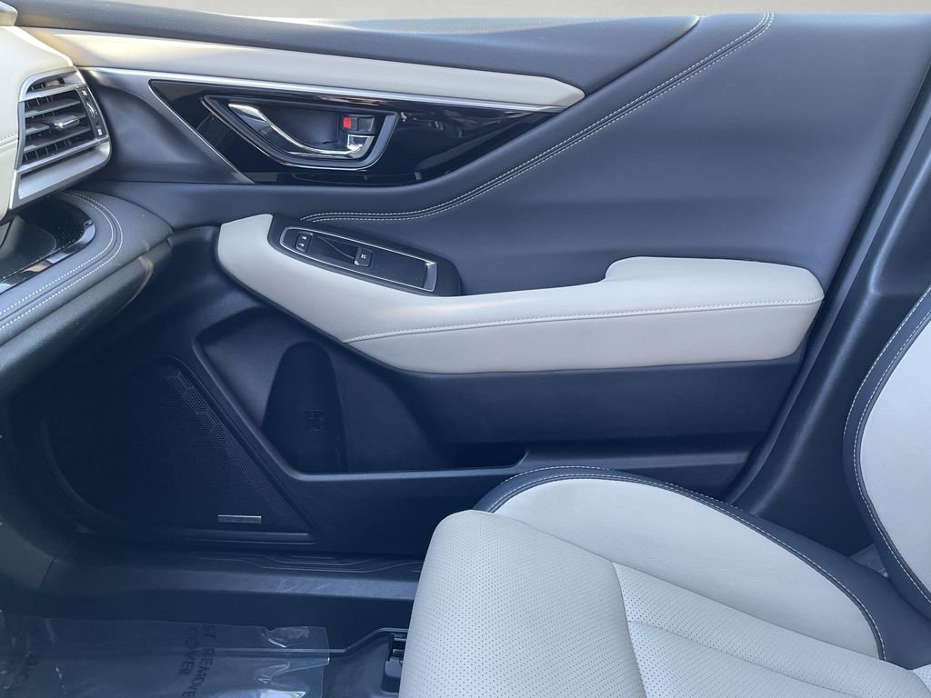 2023 Subaru Outback Limited - Photo 16