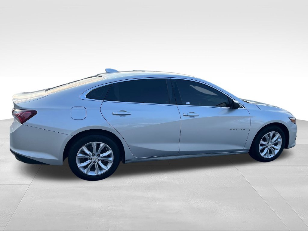 Used 2022 Silver Chevrolet LT image 6