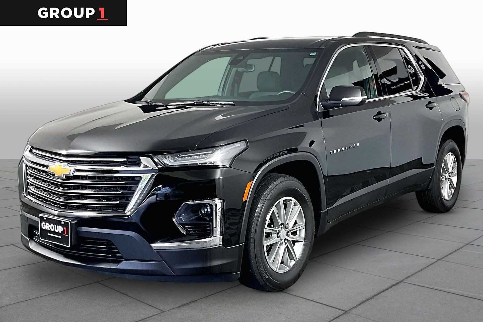 2023 Chevrolet Traverse LT Cloth