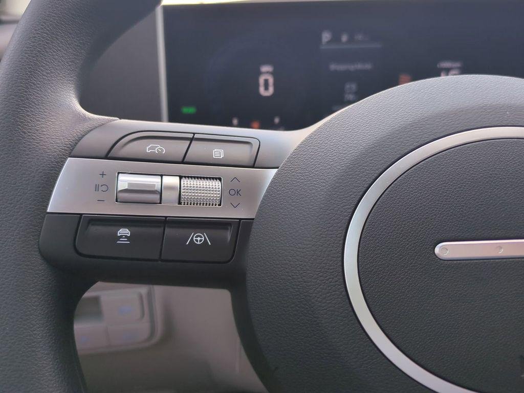 New 2026 White Hyundai SEL AWD image 31