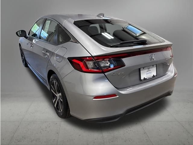Certified Used 2023 Lunar Silver Metallic Honda LX image 4