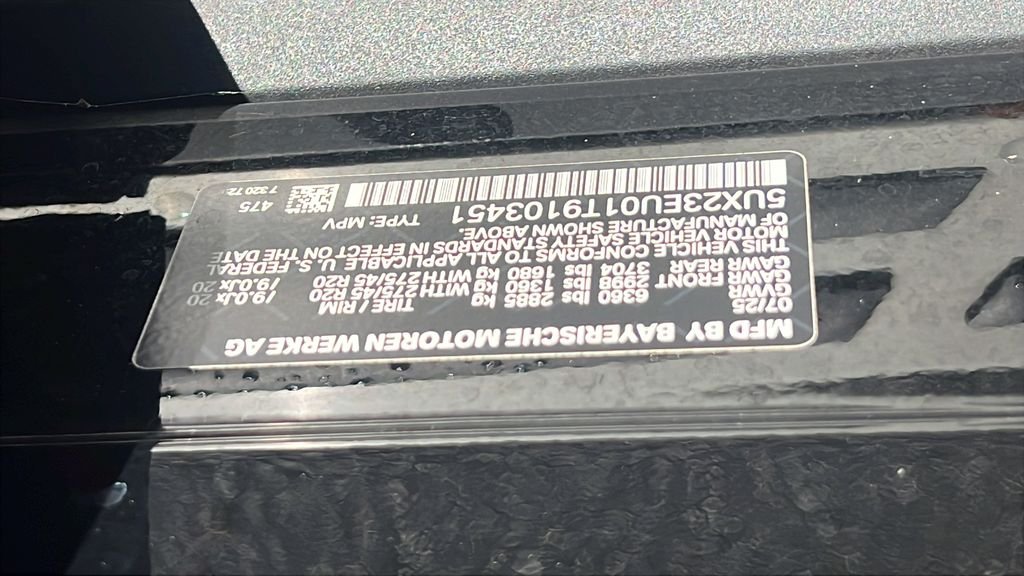 Used 2026 Black BMW xDrive40i image 29