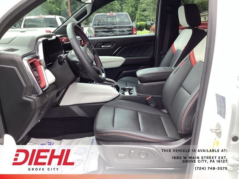 Used 2024 White GMC AT4X image 23
