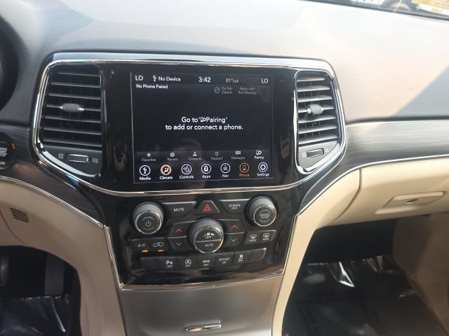 Used 2020 Slate Blue Pearlcoat Jeep Limited image 22