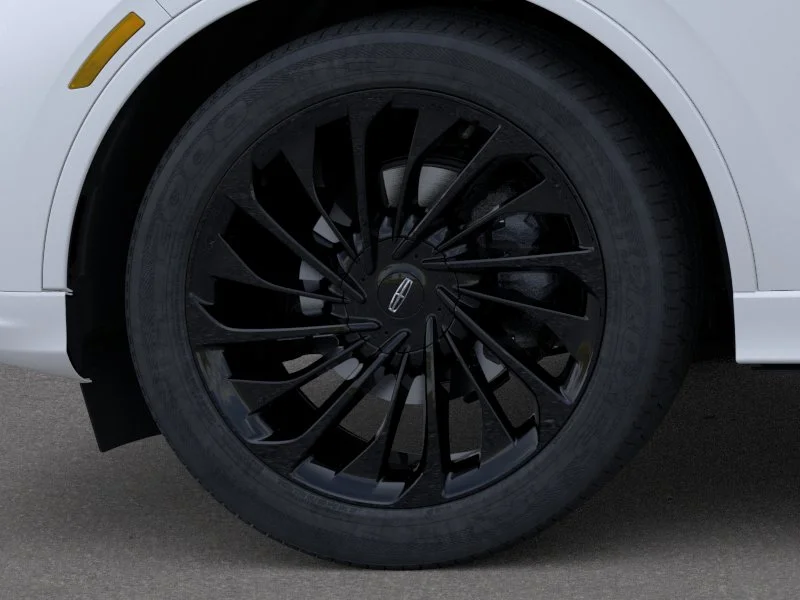 New 2026 Pristine White Metallic Tri-Coat Lincoln Reserve® image 19