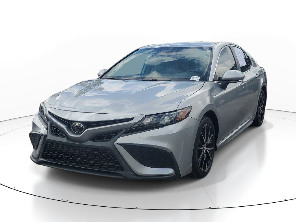 Used 2024 Silver Toyota SE image 4