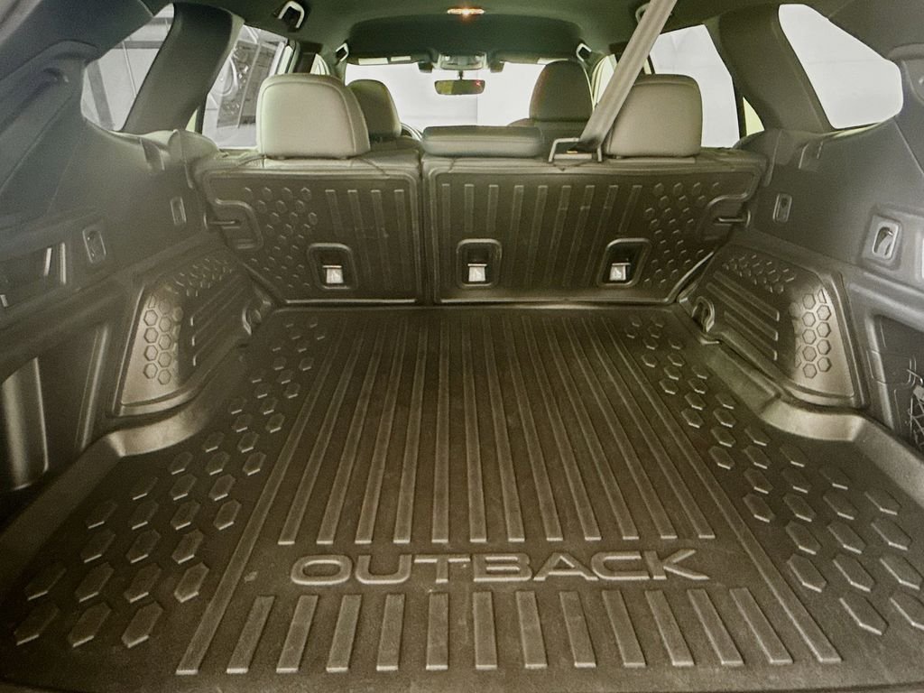 Used 2022 Crystal White Pearl Subaru Wilderness image 27