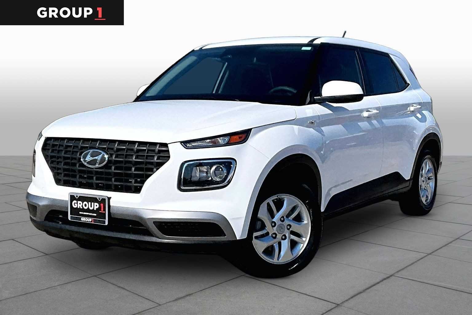 2026 Hyundai Venue SE