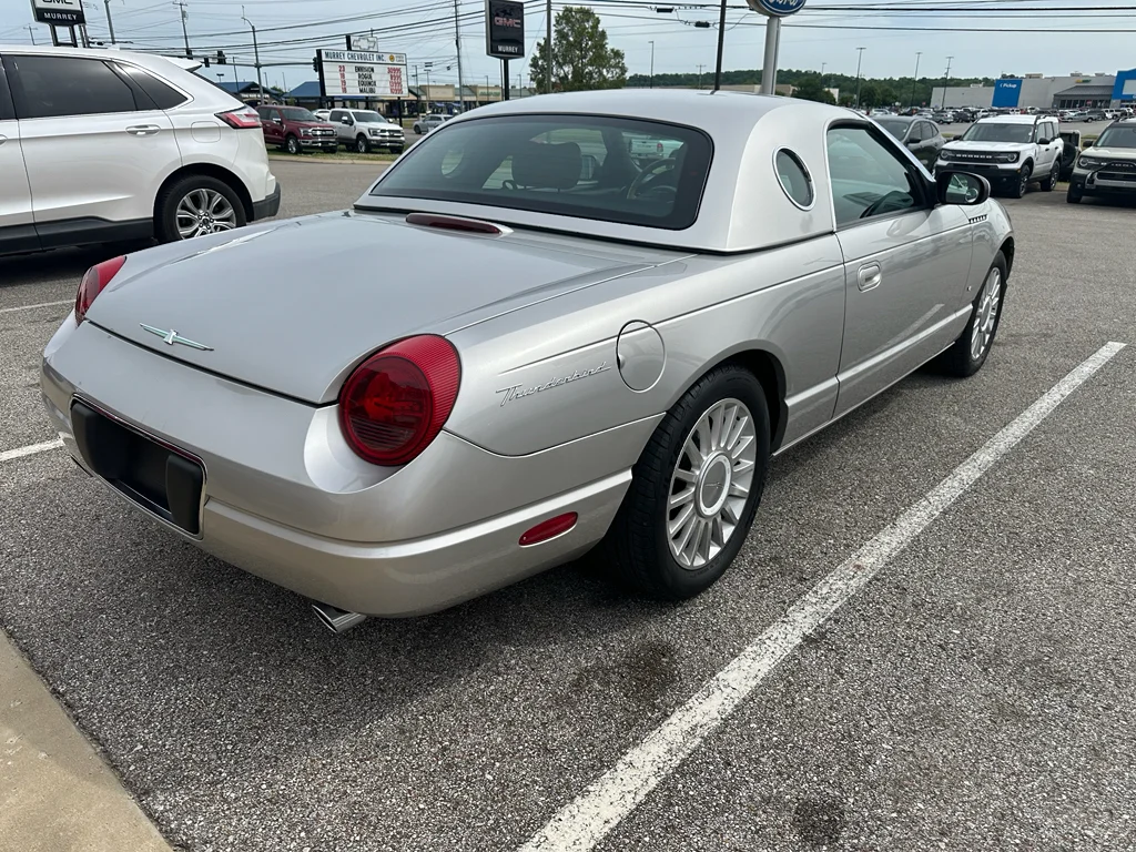 Used 2004 Silver Top Ford Deluxe image 9