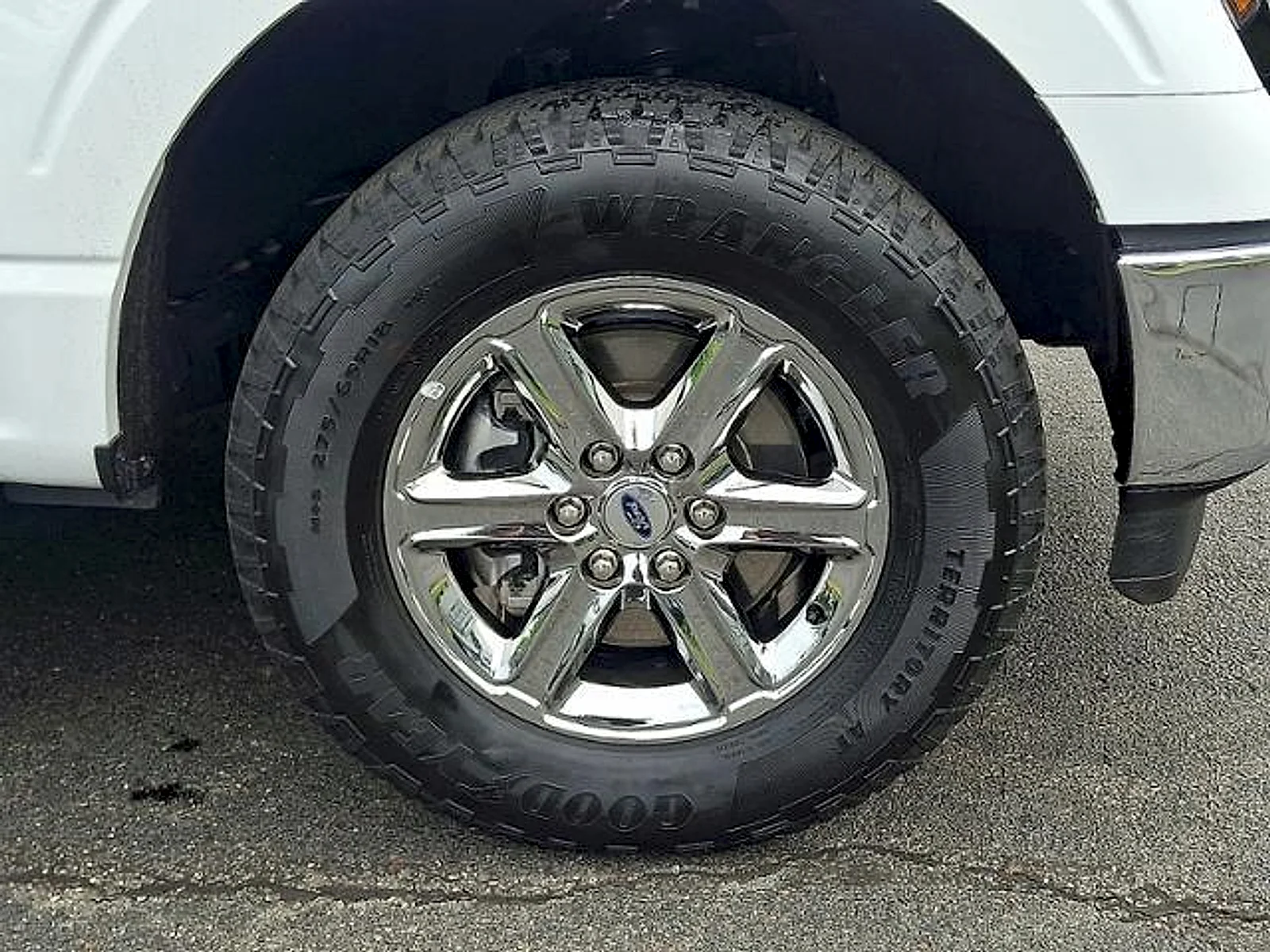 2025 Ford F-150 XLT - Photo 23
