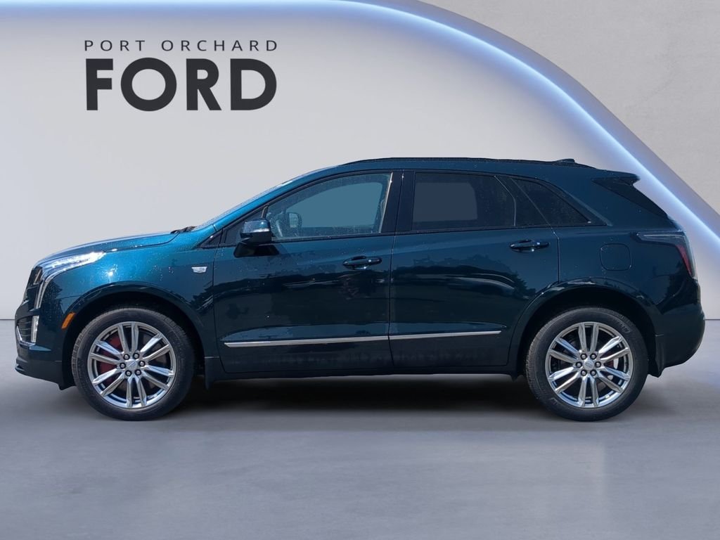 Used 2025 Blue Cadillac Sport image 3