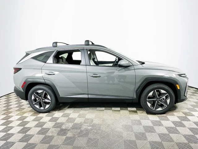 New 2026 Gray Hyundai SEL image 2
