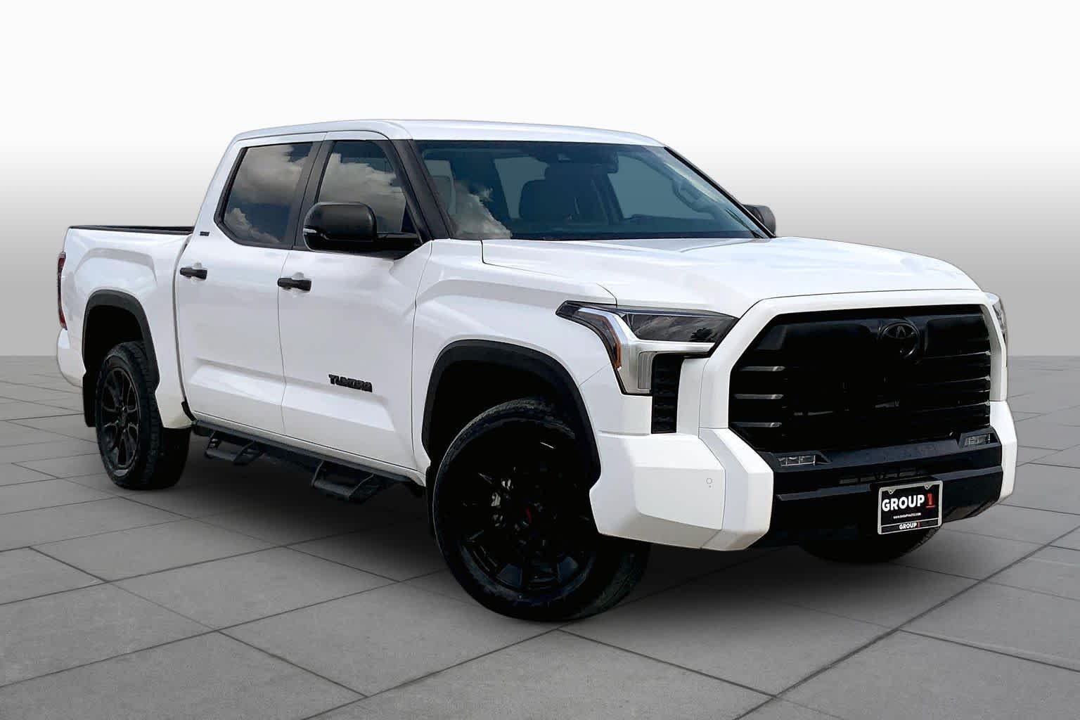 Used 2024 Ice Cap Toyota SR5 image 3