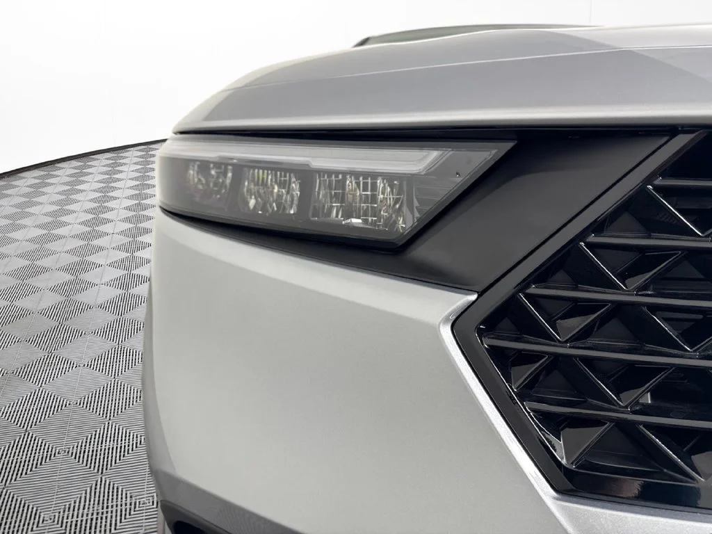 New 2026 Solar Silver Metallic Honda LX image 16