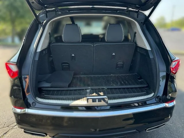 Used 2023  Acura Advance image 27