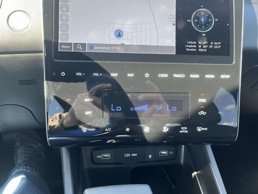 2024 Hyundai Santa Cruz Night - Photo 25