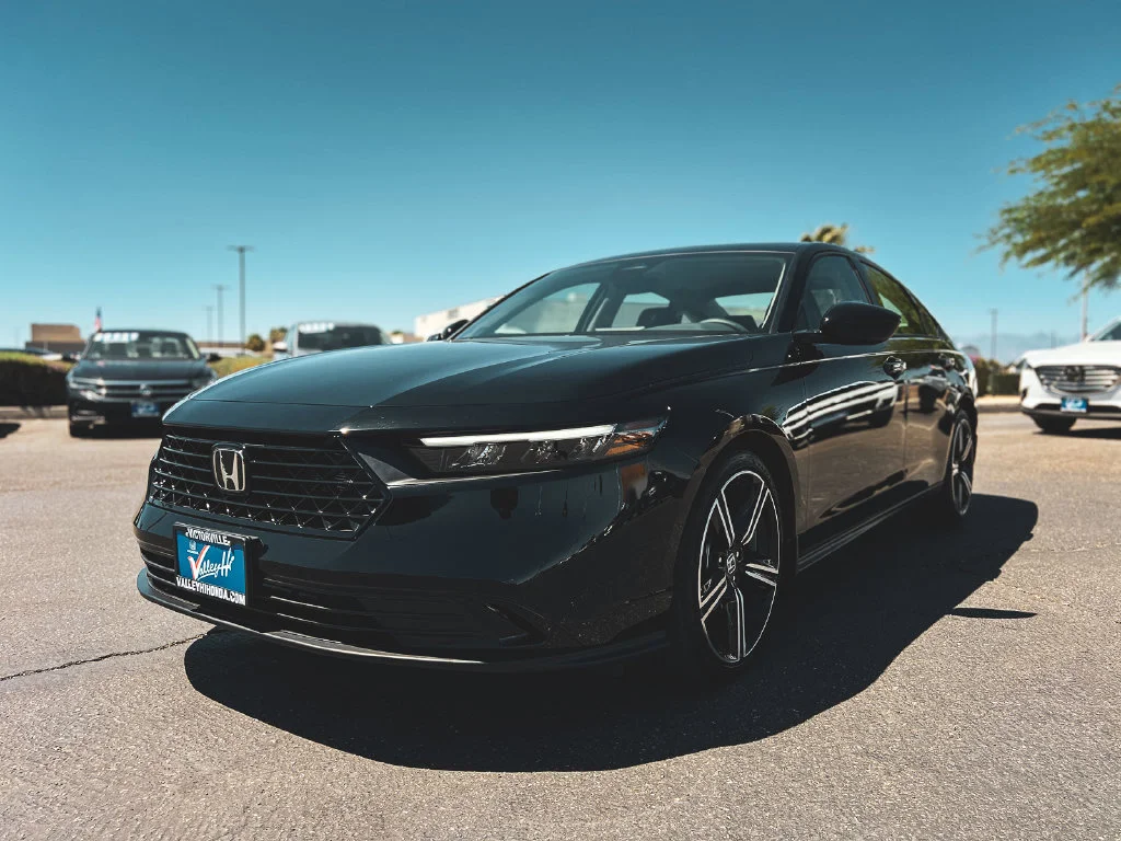 New 2026 Crystal Black Pearl Honda SE image 3