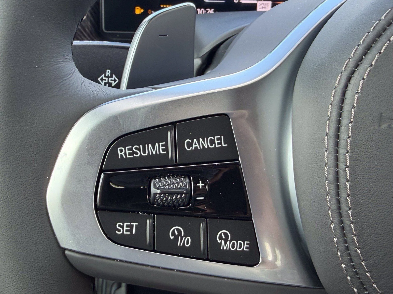 New 2026 Black Sapphire Metallic BMW xDrive40i image 33