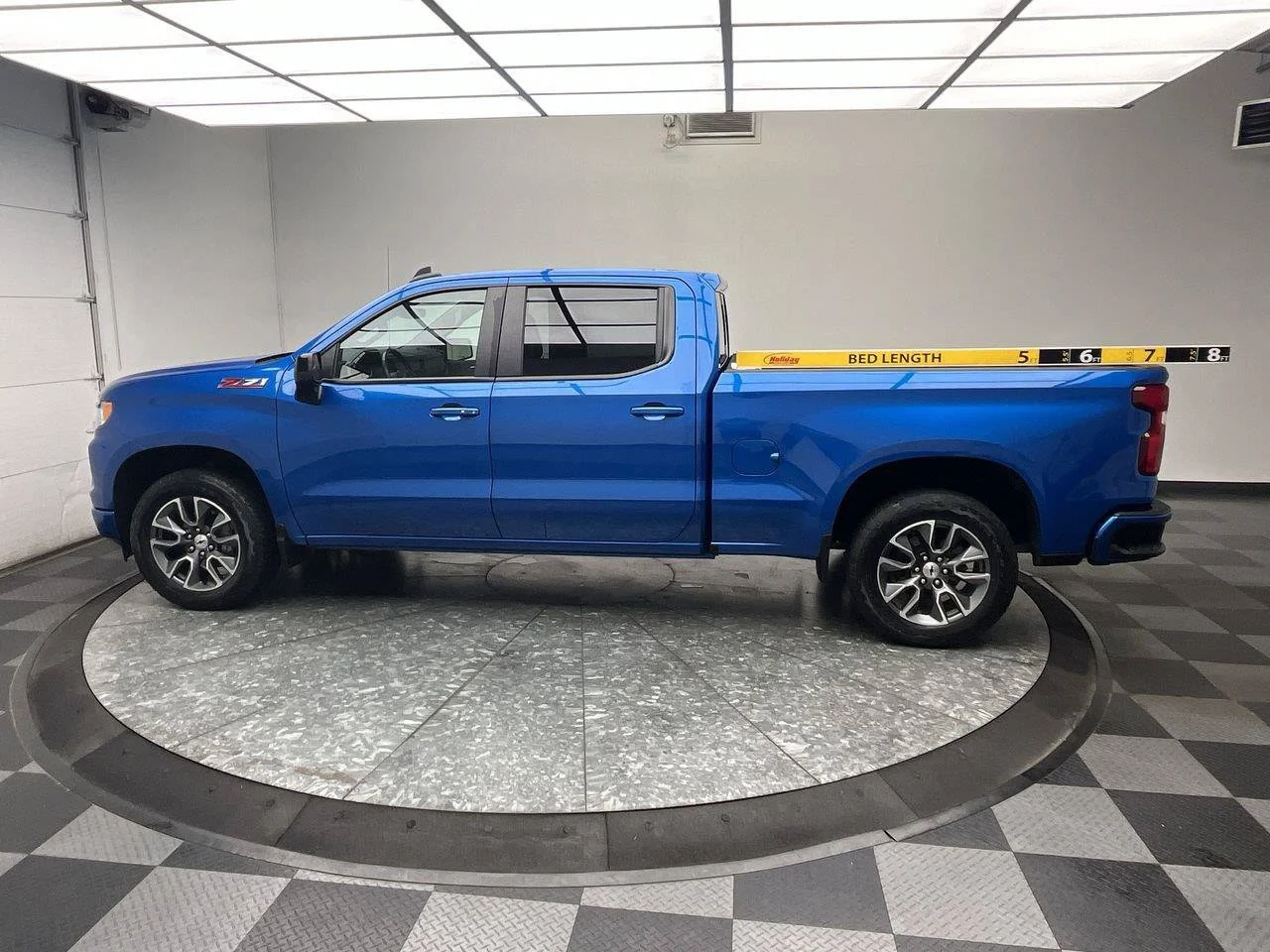 2022 Chevrolet Silverado 1500 RST - Photo 7