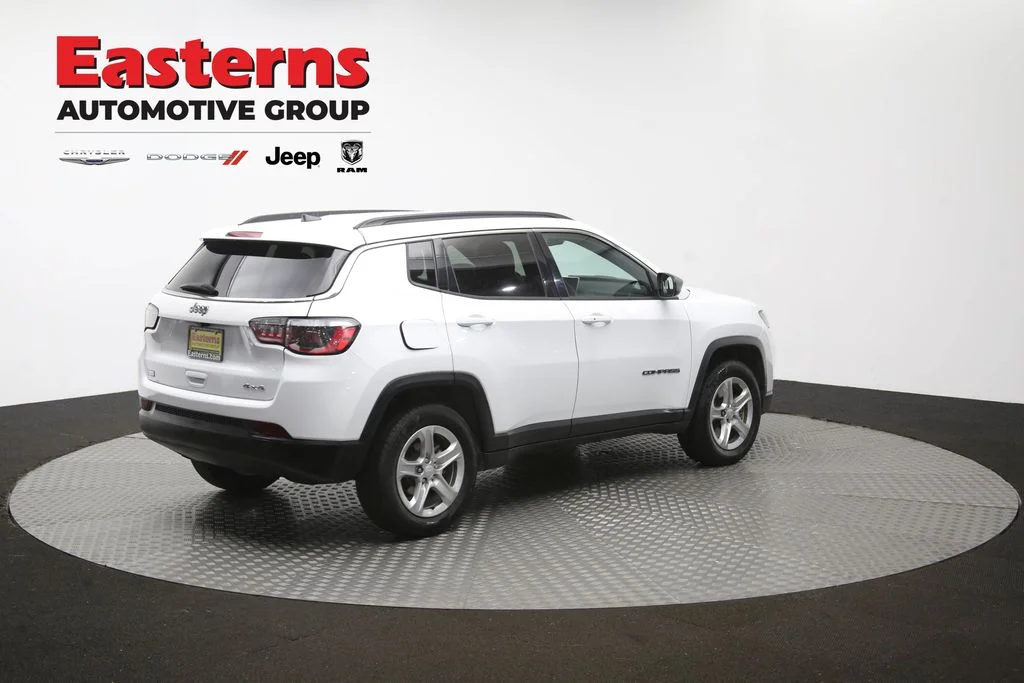Certified Used 2024 White Jeep Latitude image 40