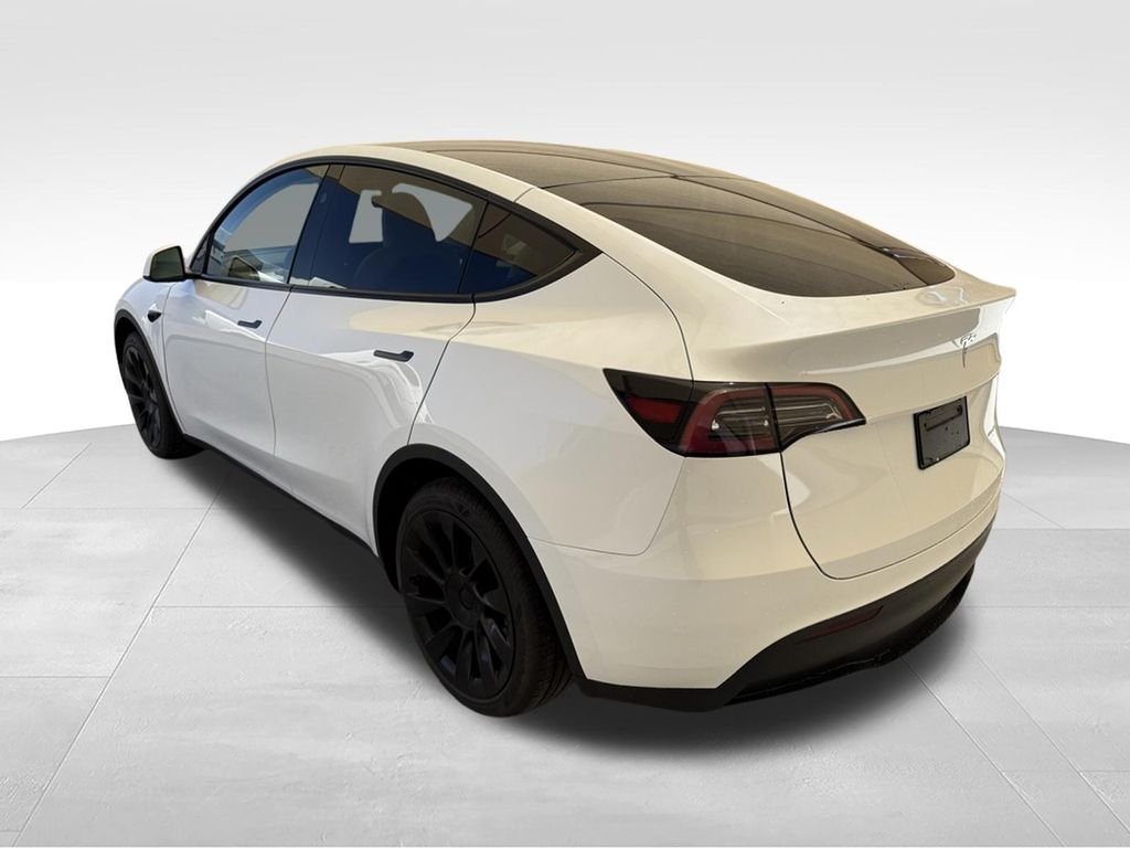 Used 2023 Pearl White Multi-Coat Tesla Long Range image 6
