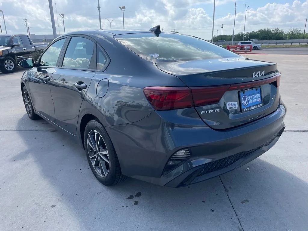 Used 2024 Gray Kia LXS image 5