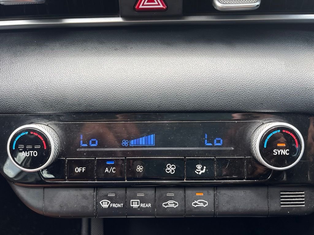 2021 Hyundai Elantra SEL - Photo 22