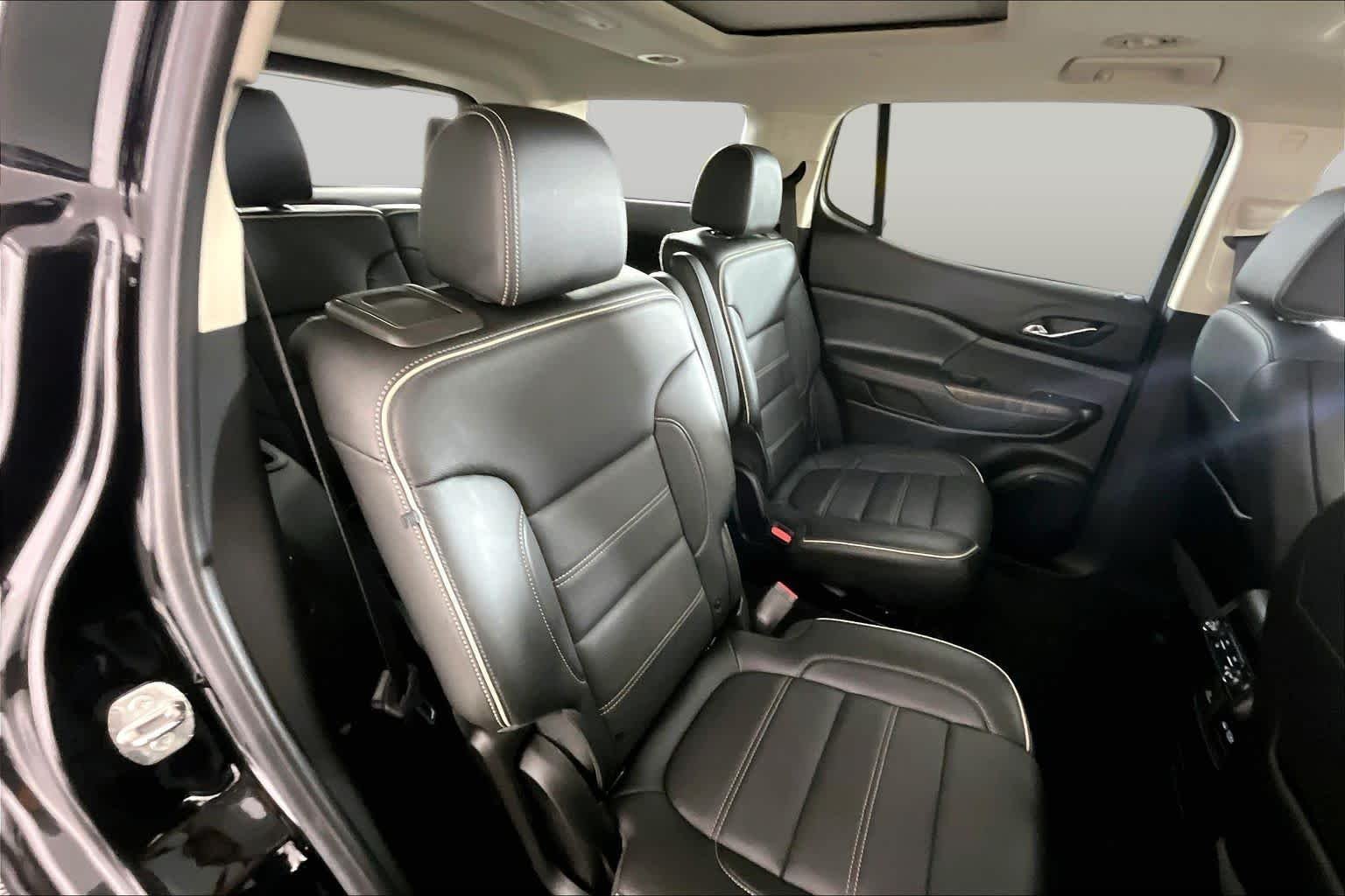 Used 2021 Ebony Twilight Metallic GMC Denali image 19