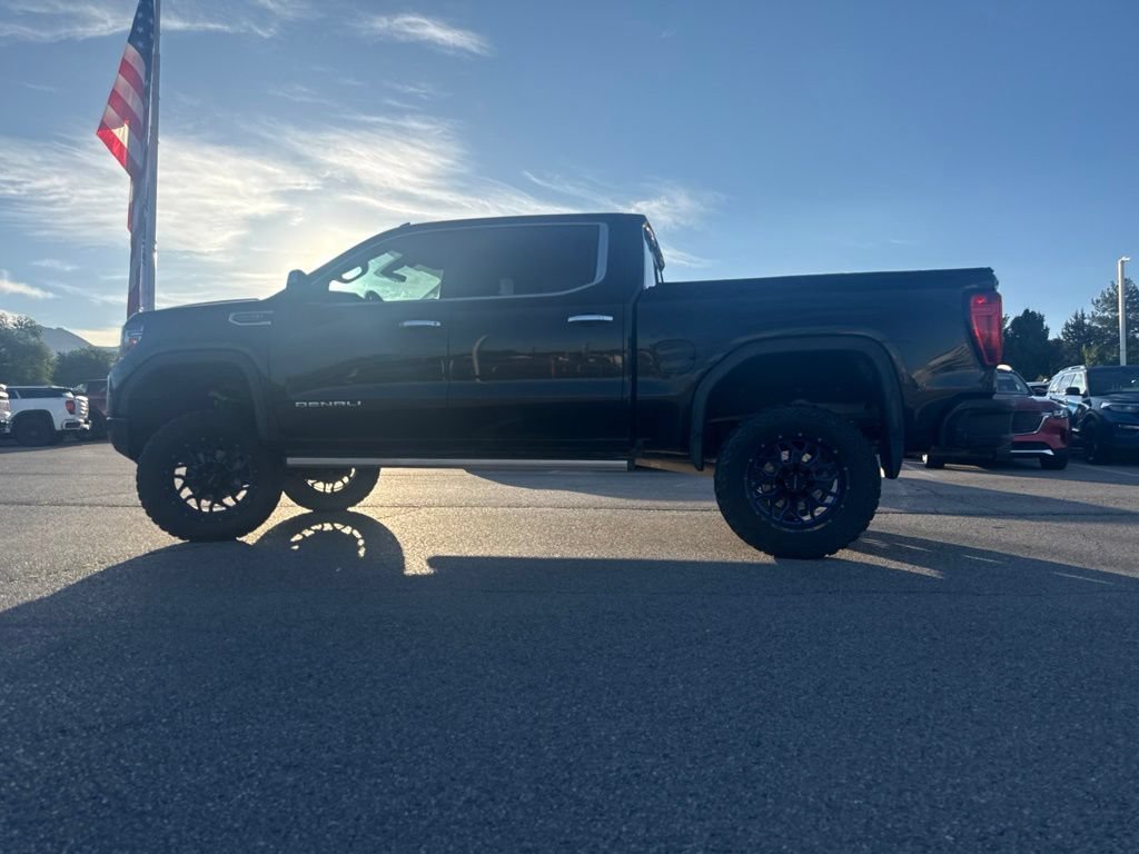 Used 2019 Onyx Black GMC Denali image 14