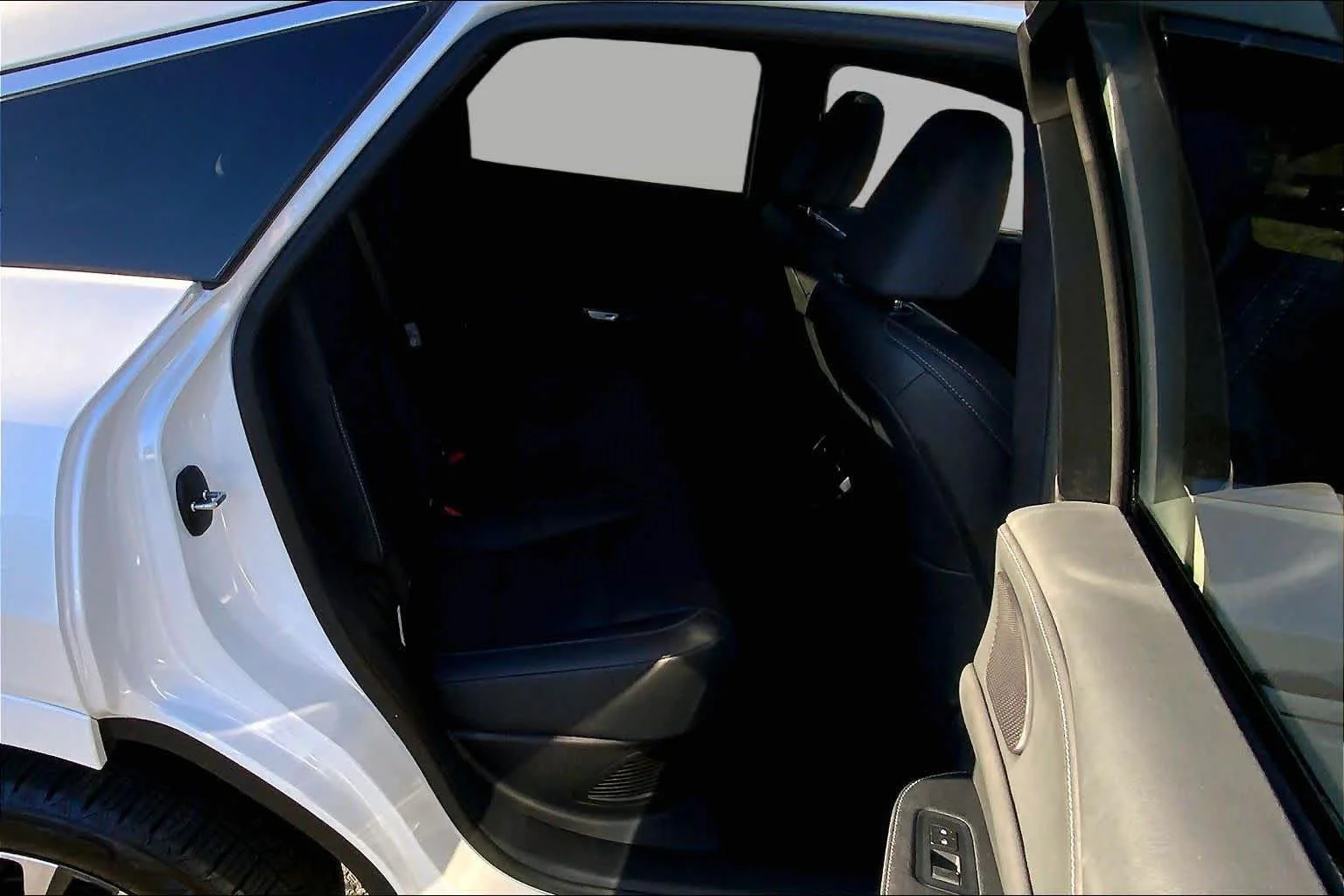 Used 2026 Eminent White Pearl Lexus Premium+ image 20