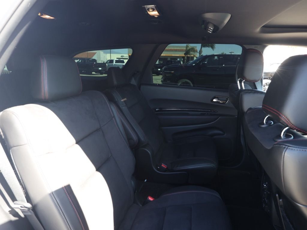 New 2026 White Knuckle Clear-Coat Exterior Paint Dodge GT Plus HEMI V8 image 17