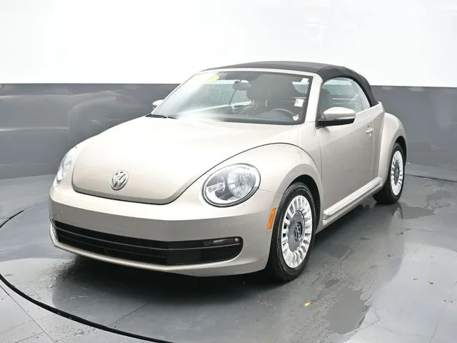 Used 2013 Silver Volkswagen 2.5L image 1