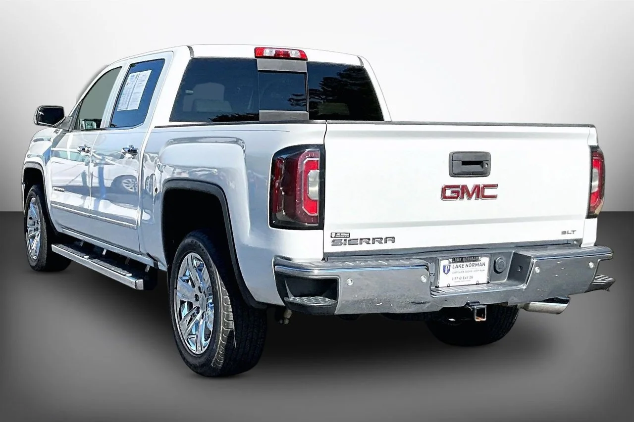 Used 2016 White GMC SLT image 6