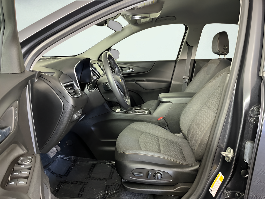 Used 2022 Gray Chevrolet LT image 10