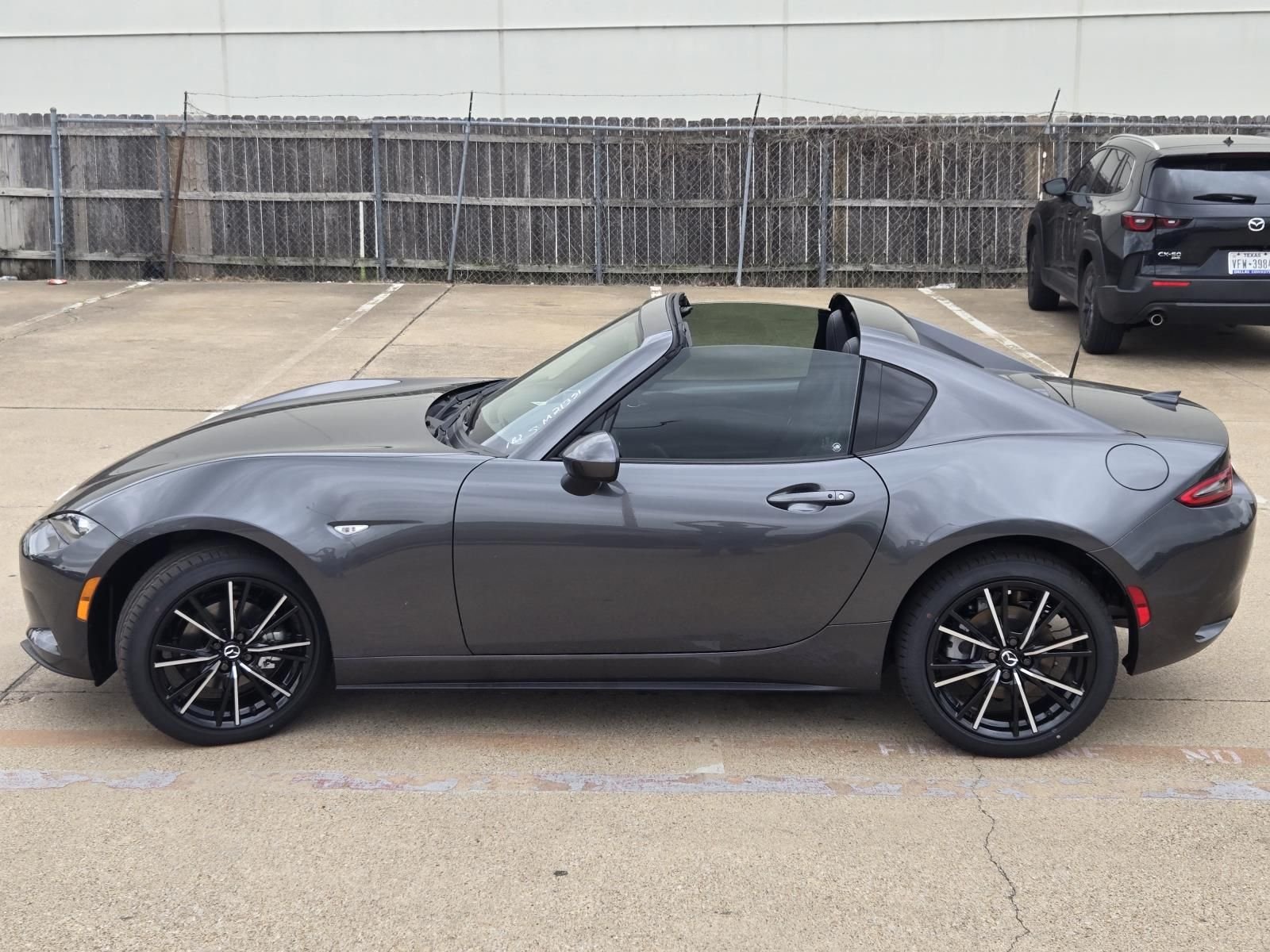 2026 Mazda MX-5 Miata RF Grand Touring - Photo 7
