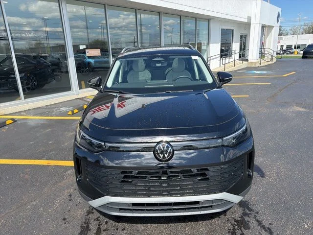 New 2026 Deep Black Pearl Volkswagen 2.0T SE image 16