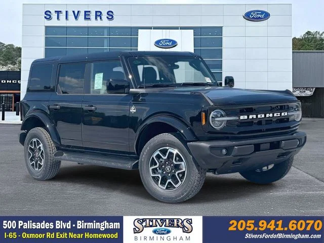 New 2026 Black Ford Outer Banks image 1