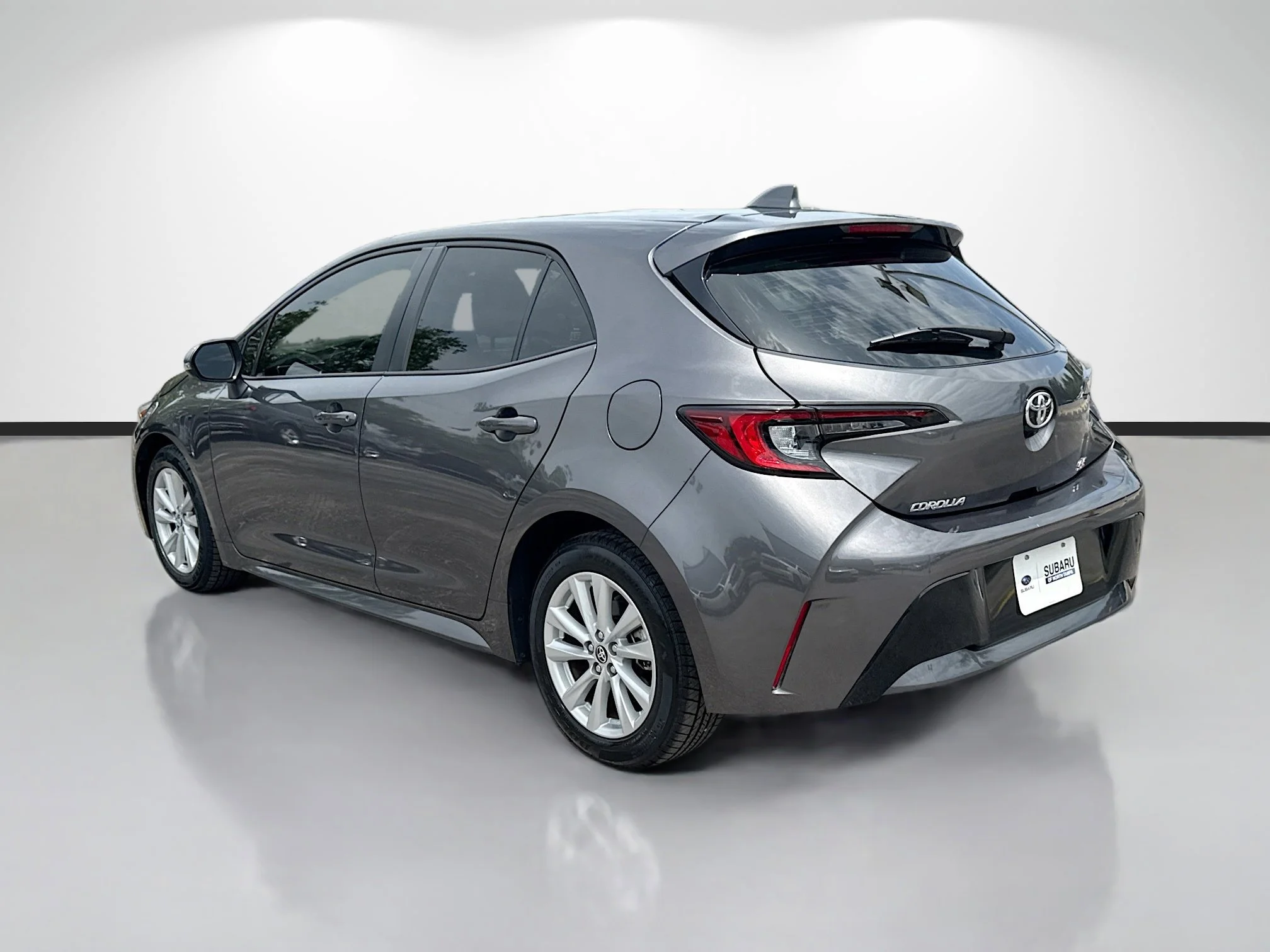 Used 2024 Magnetic Gray Metallic Toyota SE image 5