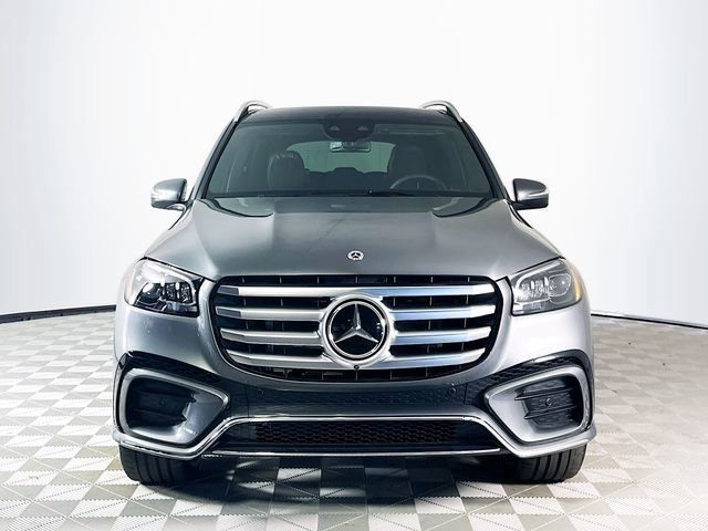 New 2026 Selenite Grey Metallic Mercedes-Benz GLS 580 image 36
