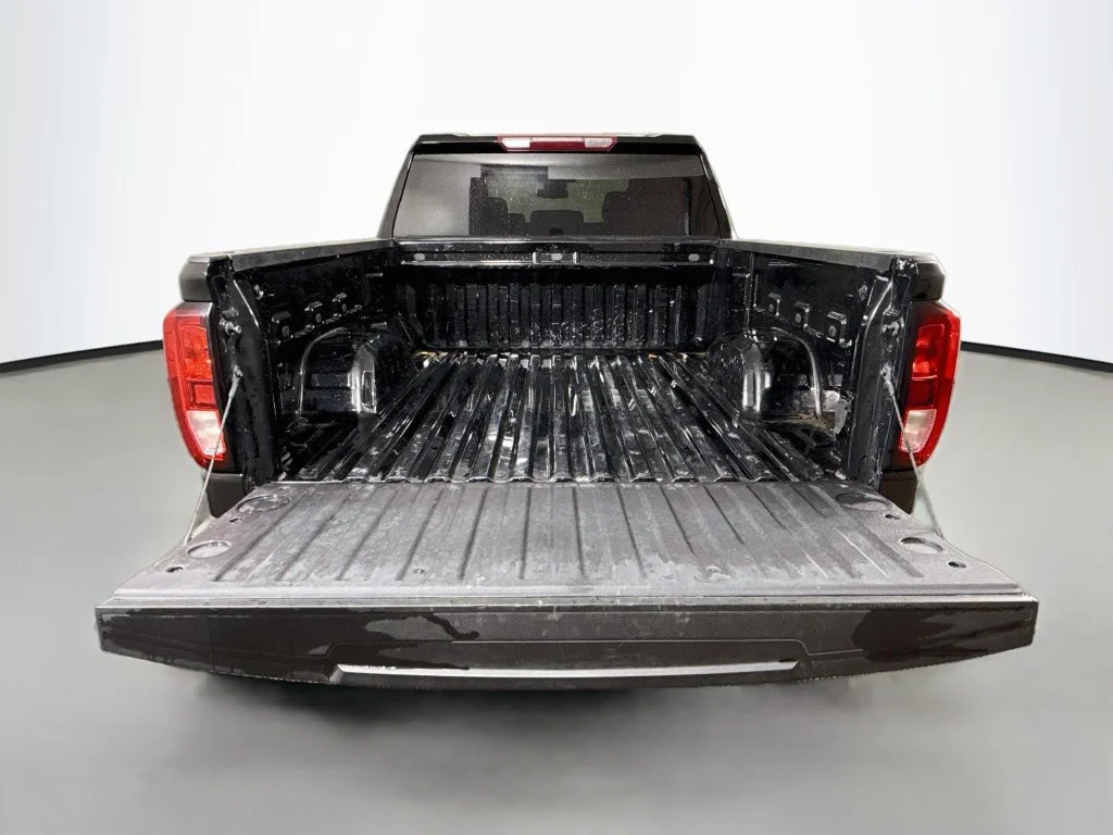 Used 2023 Black GMC SLE image 24