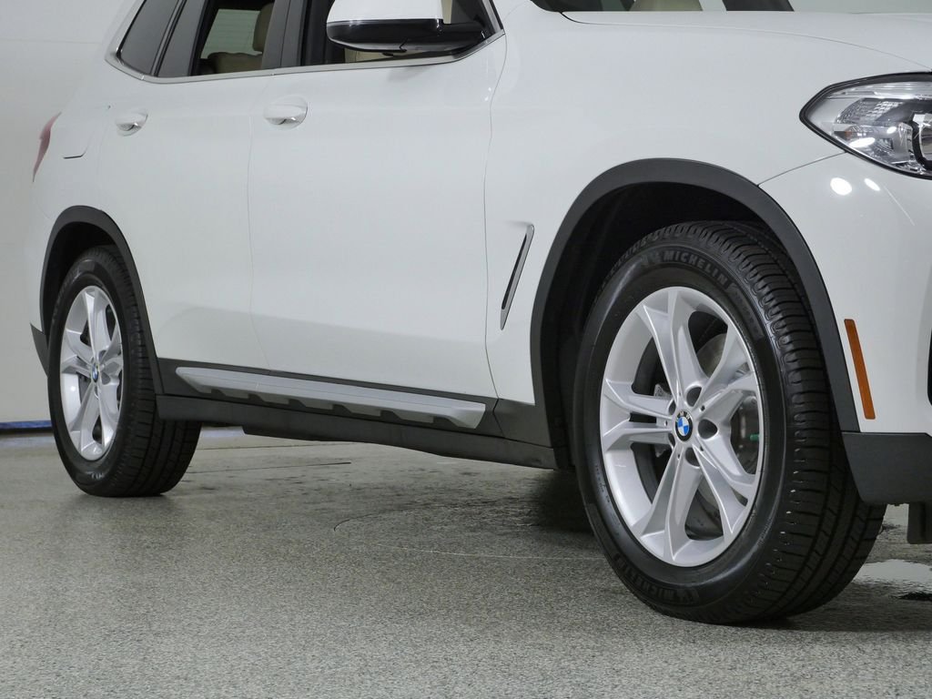 Used 2021 Alpine White BMW xDrive30i image 7