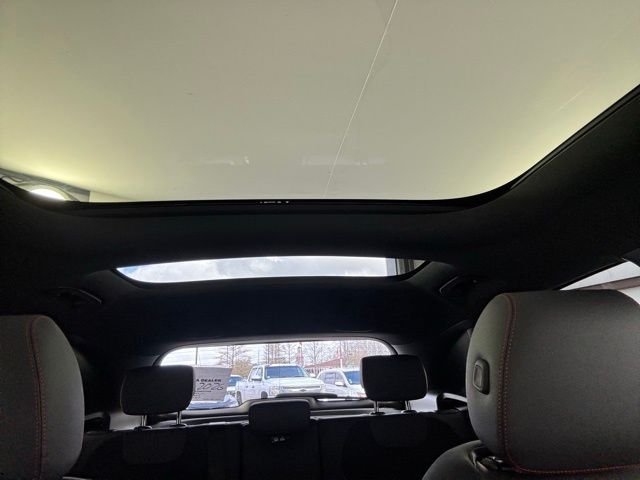 New 2026 White Mercedes-Benz GLA 250 image 29
