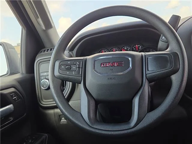 New 2026 Onyx Black GMC Pro image 18