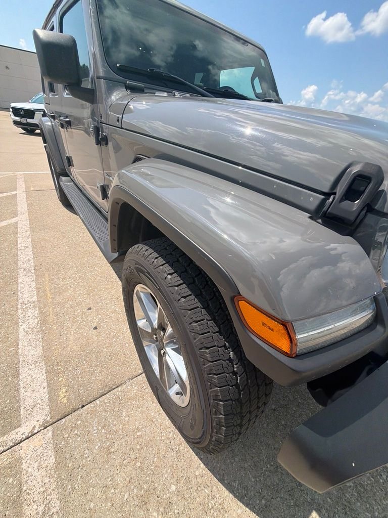 Used 2021 Sting-Gray Clearcoat Jeep Unlimited Sahara image 8
