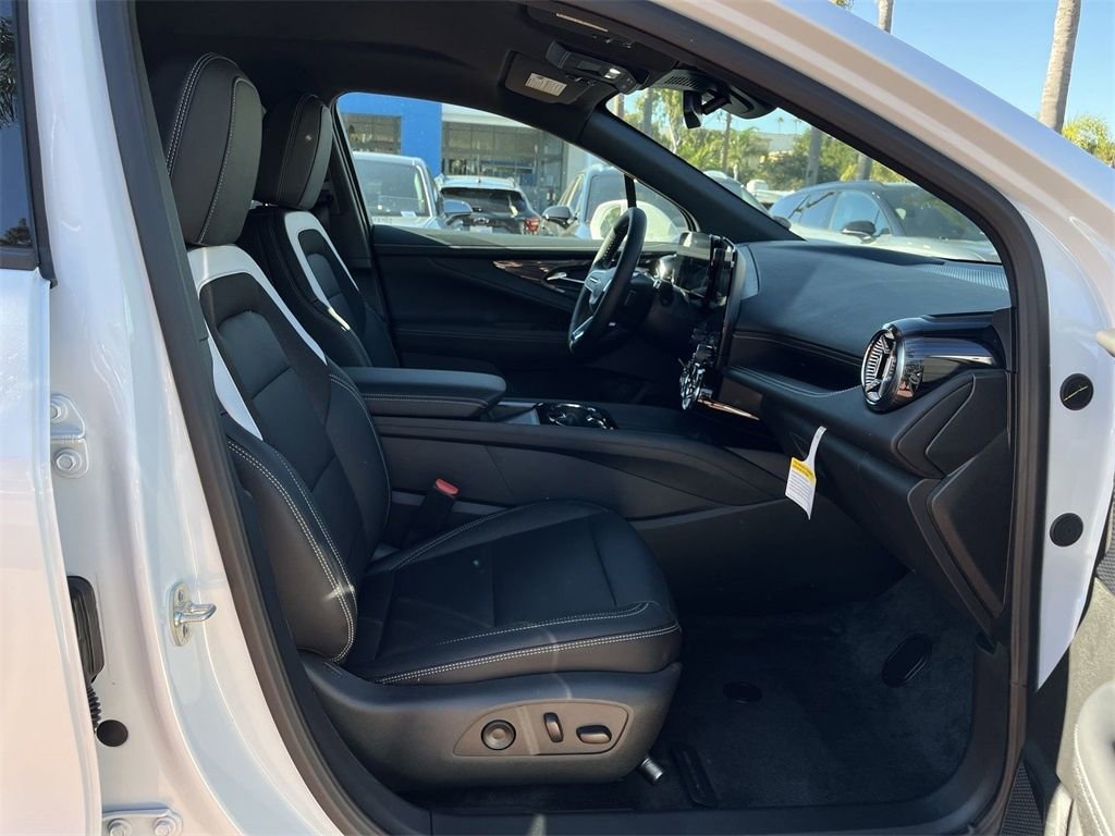 2026 Chevrolet Blazer EV LT - Photo 26