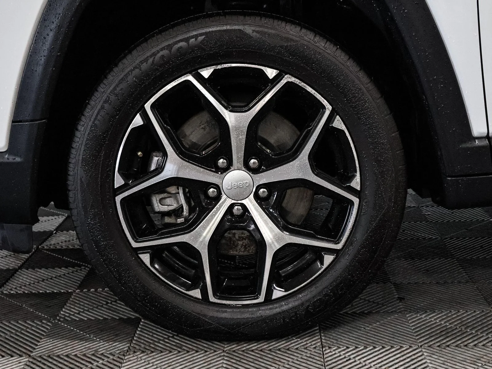 2024 Jeep Compass Limited - Photo 19